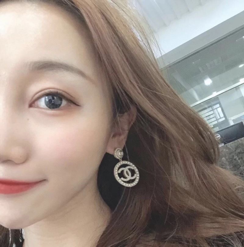 Ch**el earrings